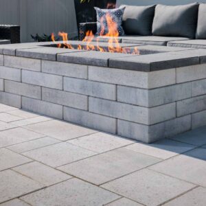 MELVILLE  WALL Garden | Freestanding